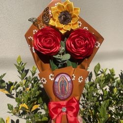 Virgen Maria Bouquet