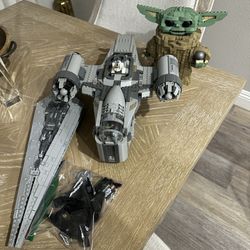 Lego Star Wars lot -- The Child, Executor, Razor Crest