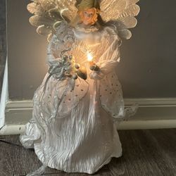 Vintage Lighted Angel Tree Topper – White & Gold Christmas Decor