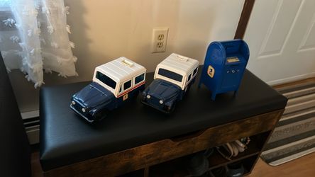 US mail truck piggy banks with post office box piggy bank