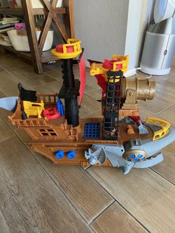 Imaginext Pirate Ship