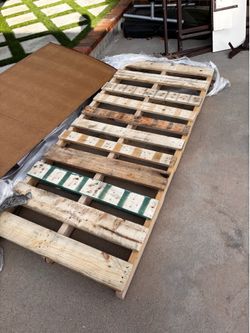 Free pallet