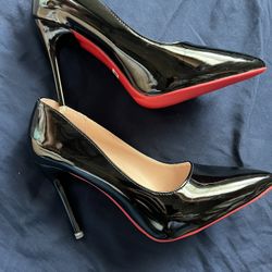 YB Black Patent Leather Women’s Heels with Red Soles 
