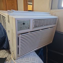 Air Conditioner  8000 Btu