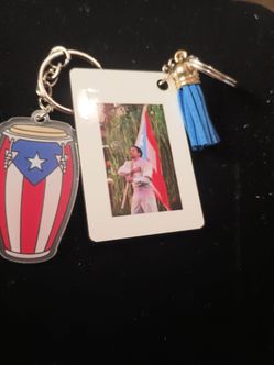 Two Puerto Rican keychains