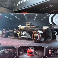 LEGO Speed Champions MoneyGram Haas F1 Team VF-24 Race Car