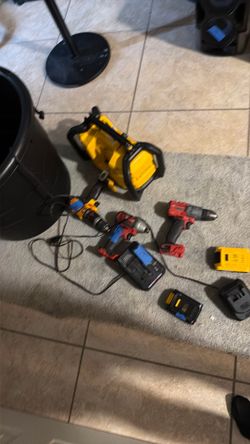 Tool bundle 200