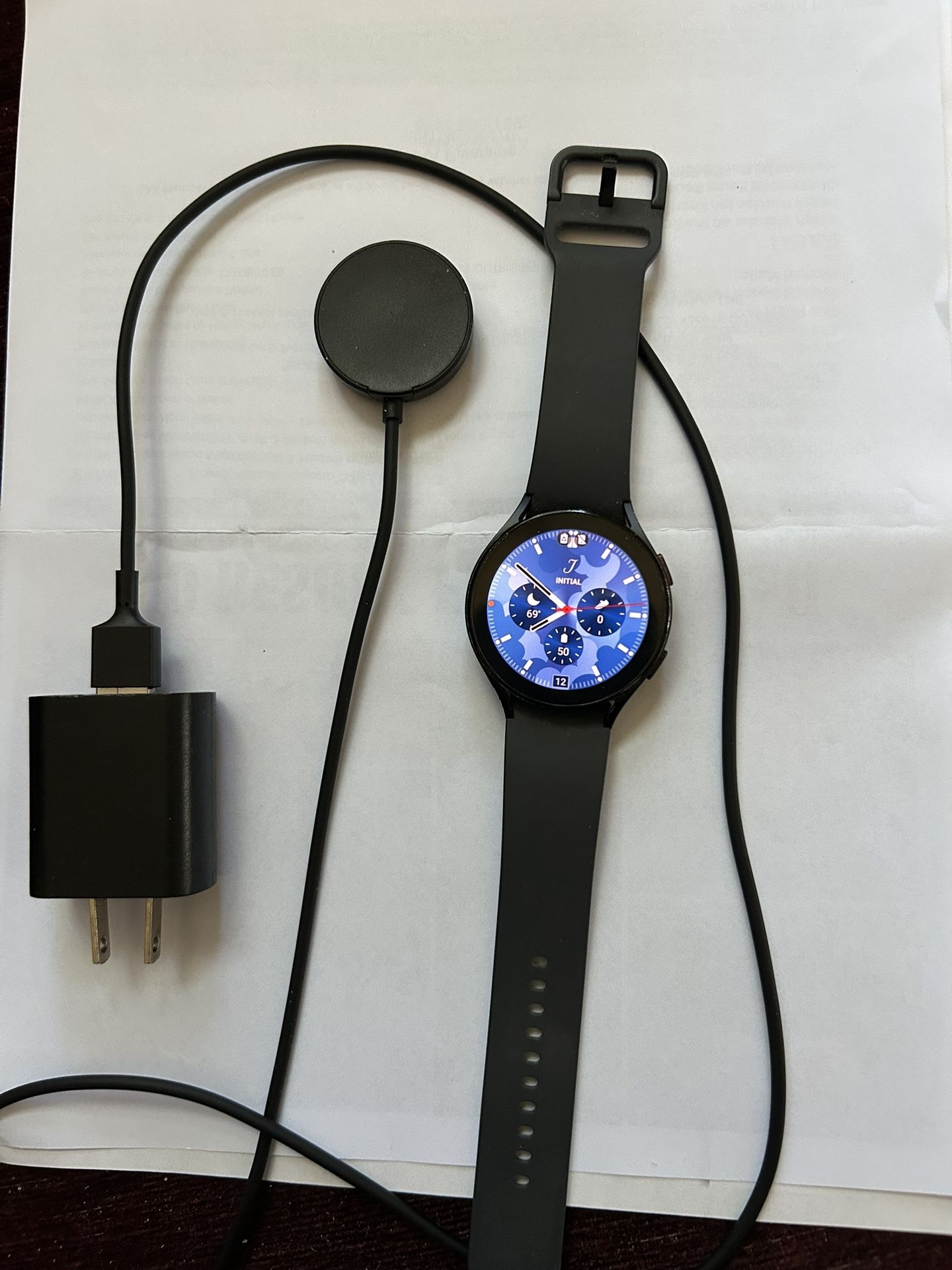 Samsung Galaxy 5 Watch With Charger