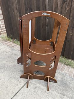 Little Partners Solid Wood Adjustable Learning Tower with Playhouses and Accessories Kit