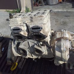 Sea doo 787 cc repairable engine.