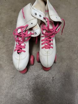 Brookfield roller skates,