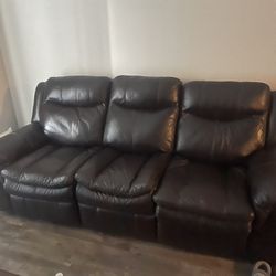 Recline Leather Couch $350 . USB 