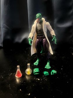 Marvel Legends Retro Card Lizard