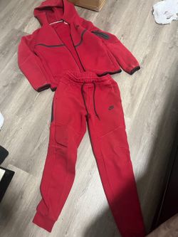 Nike Tech Fleece