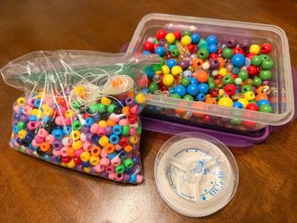 Friendship Bracelet Making Kit – Colorful Beads & Elastic Cord