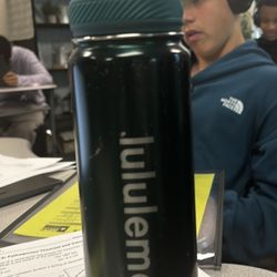 Lulu Lemon Water Bottle