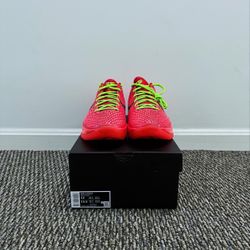 Nike Kobe Reverse Grinch