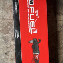 Milwaukee M18 FUEL Super HAWG 1/2" Right Angle Drillg