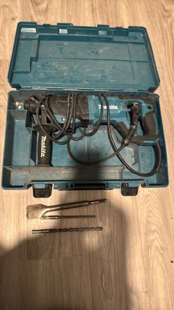 Makita Rotary Hammer Drill with Case