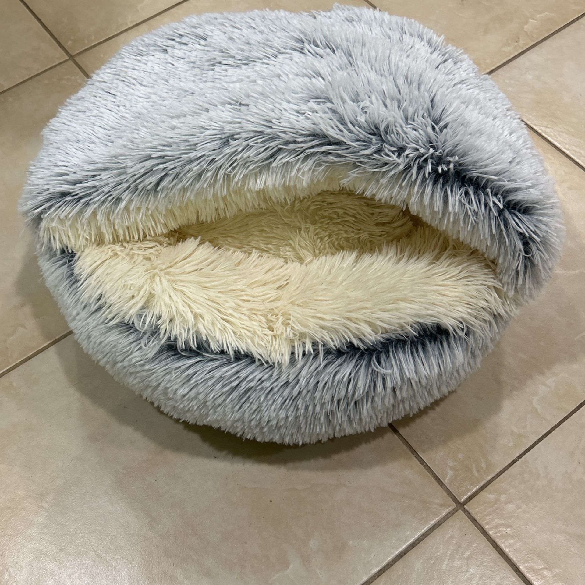 Pluffy Pet Bed