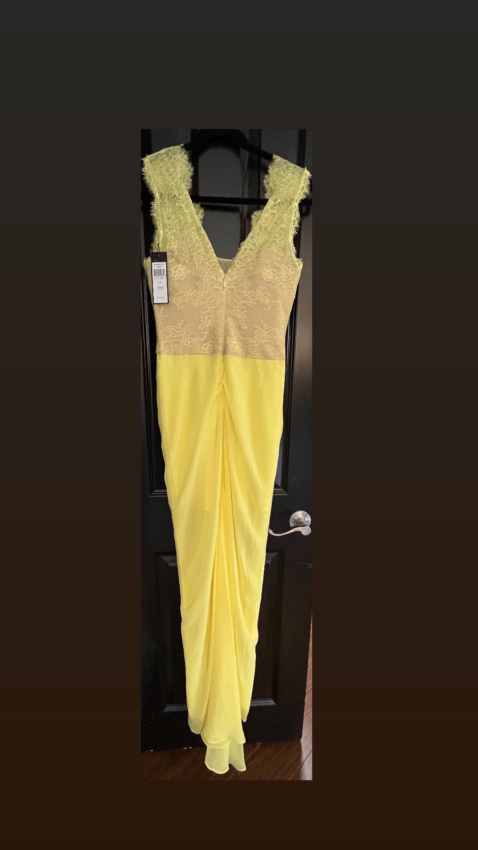 🌟 NWT BCBG MaxAzria Brandy Gown Yellow size 4