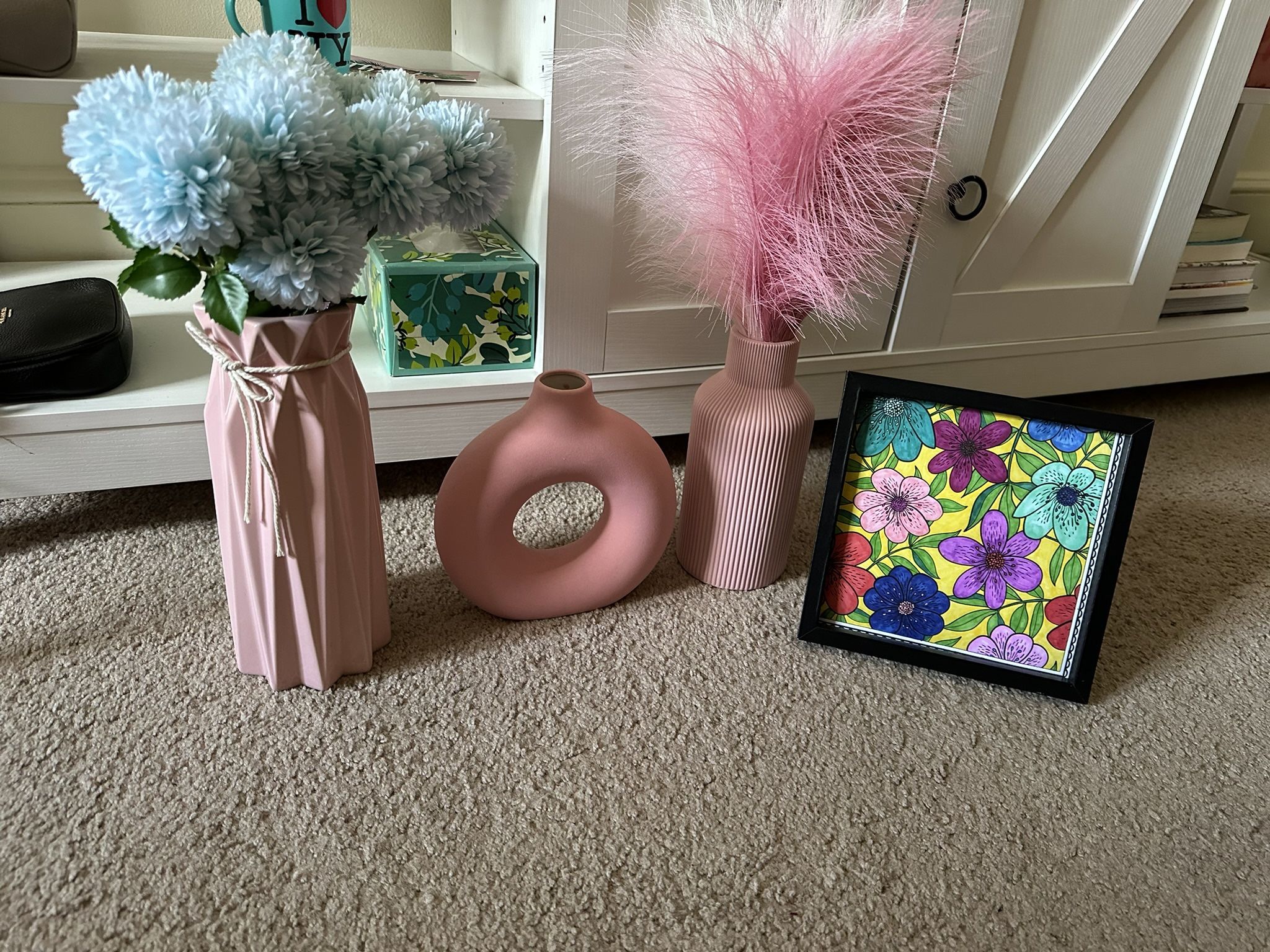 Pink Ceramic Vase Set With Floral Design