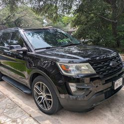 2016 Ford Explorer
