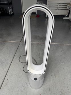 Dyson Bladeless Tower Fan