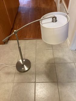 Beautiful Modern Table Lamp With Brushed Nickel  Finish and Fabric Drum  Shade. Shade Size :  11”Diameter-  Base Size : 9”Diameter-27” Tall.2