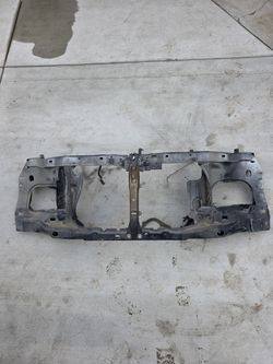 2005 colorado radiator support