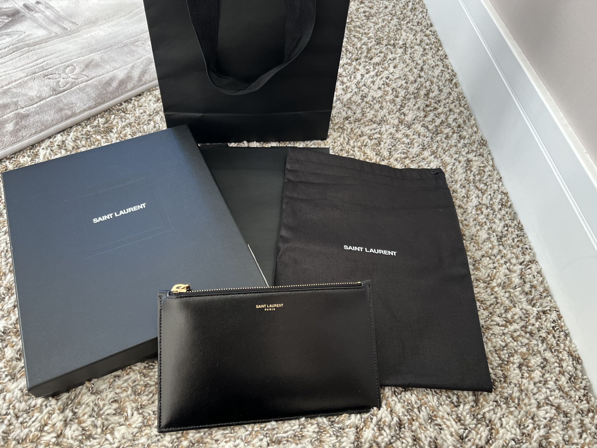 BRAND NEW SAINT LAURENT YSL POUCH/CLUTCH