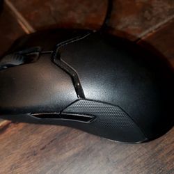 Razer Viper Ultralight Ambidextrous Wired Gaming Mouse 16000 DPI Black

