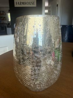 Glass vase