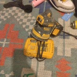 DeWalt Sander And Charger 