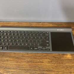 Logitech TK820 Keyboard and Touchpad