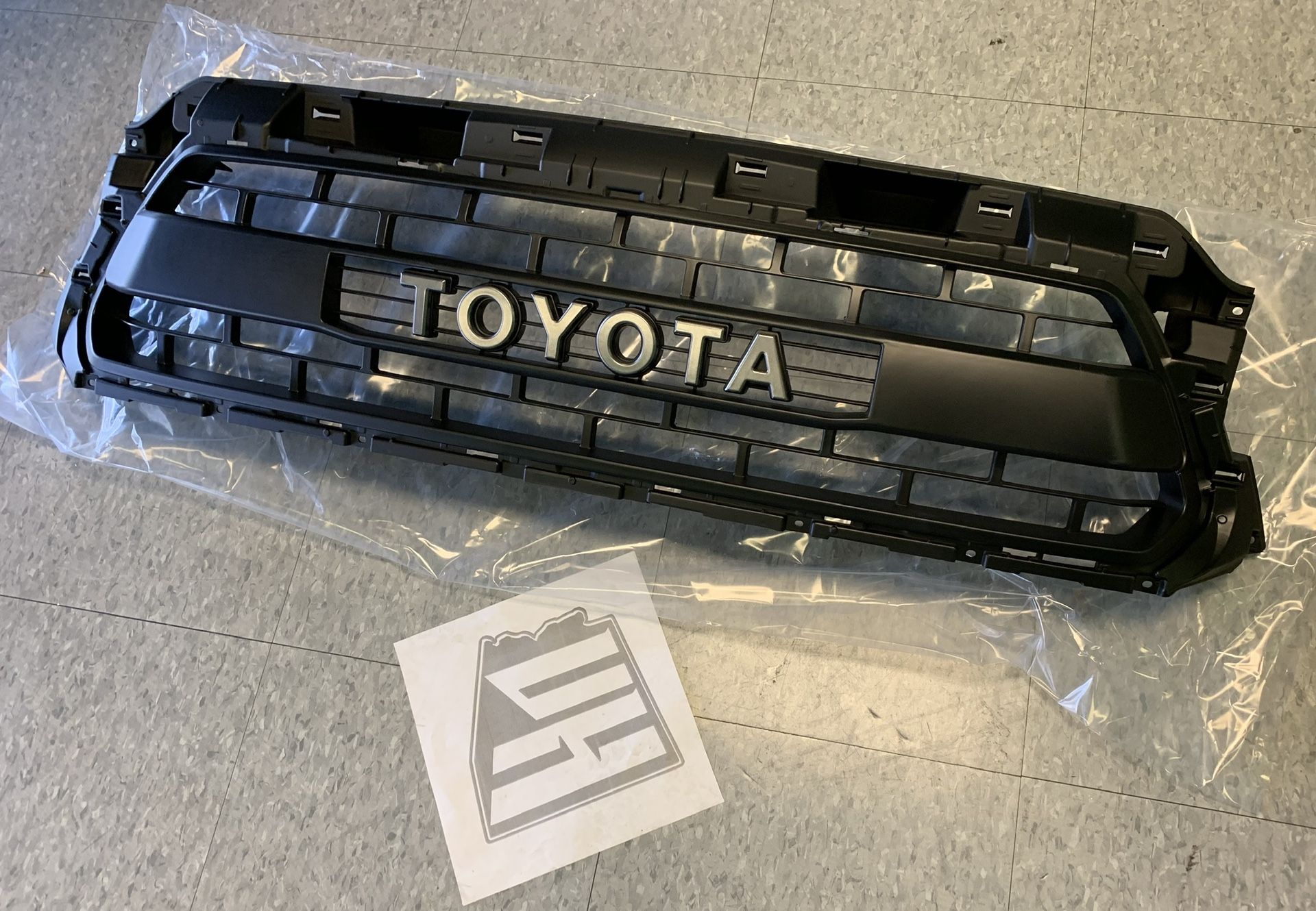 Toyota Tacoma Pro Style Grill 2012 to 15
