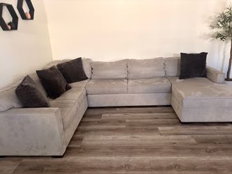 Large Gray U-Shaped Sectional Sofa