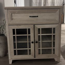 Light Cabinet