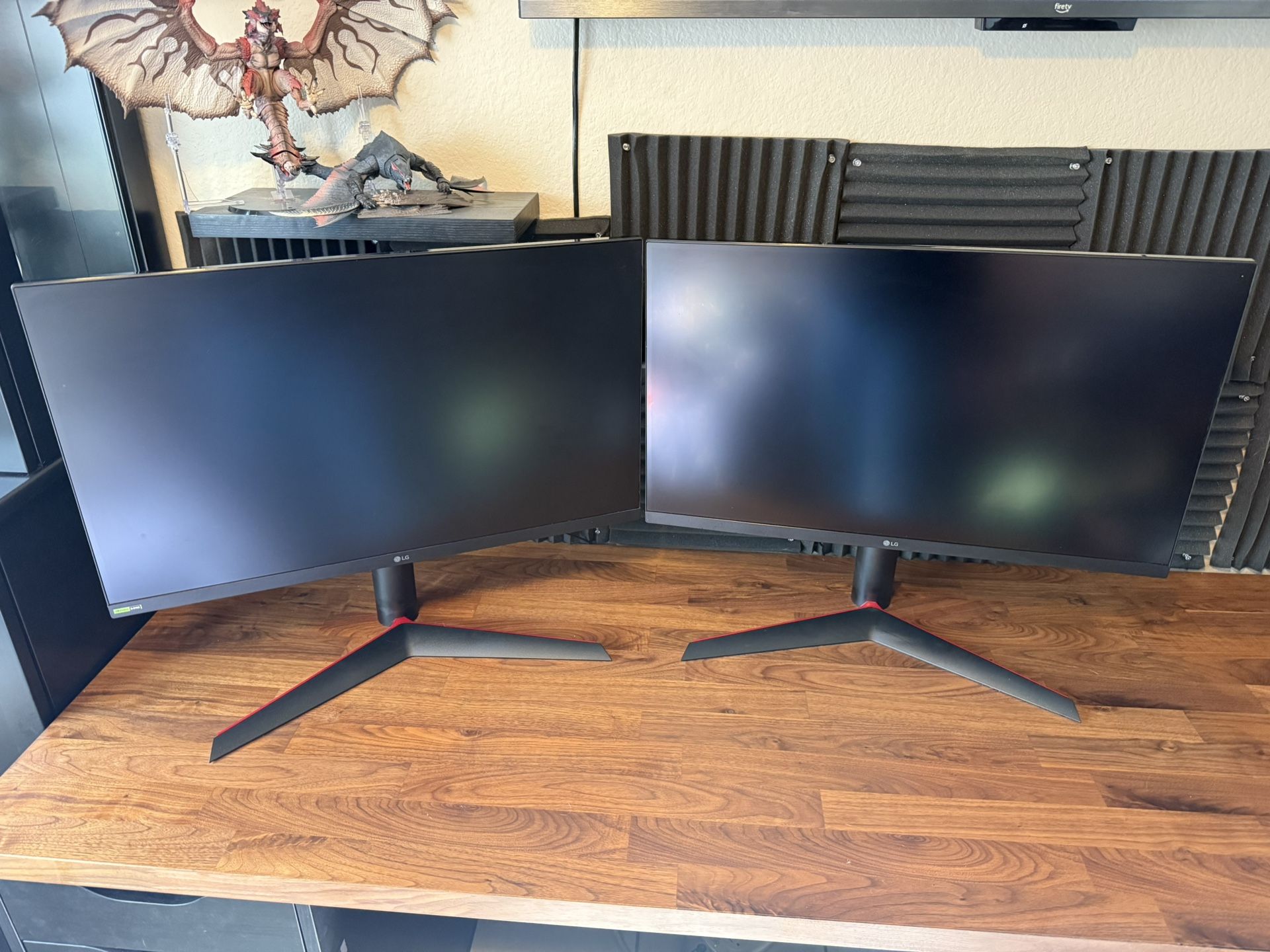 2 27 Inch LG QHD IPS Monitors 144hz