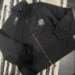 On Cloud Wind Breaker - Black - Med/Lrg