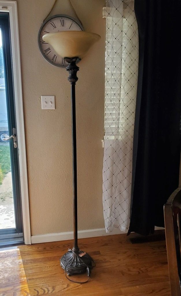 Floor Lamp