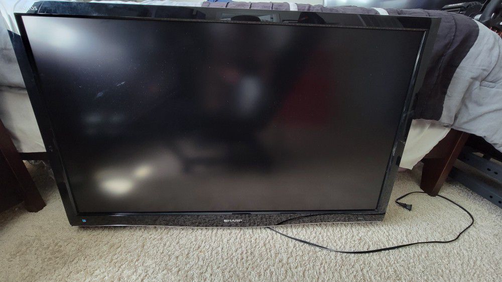 Free SHARP Aquos HD TV with Wall Mount Hardware 