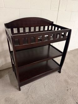 Luxury Baby crib/ changing table