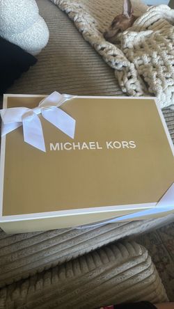 Mk shoulder/crossbody purse small