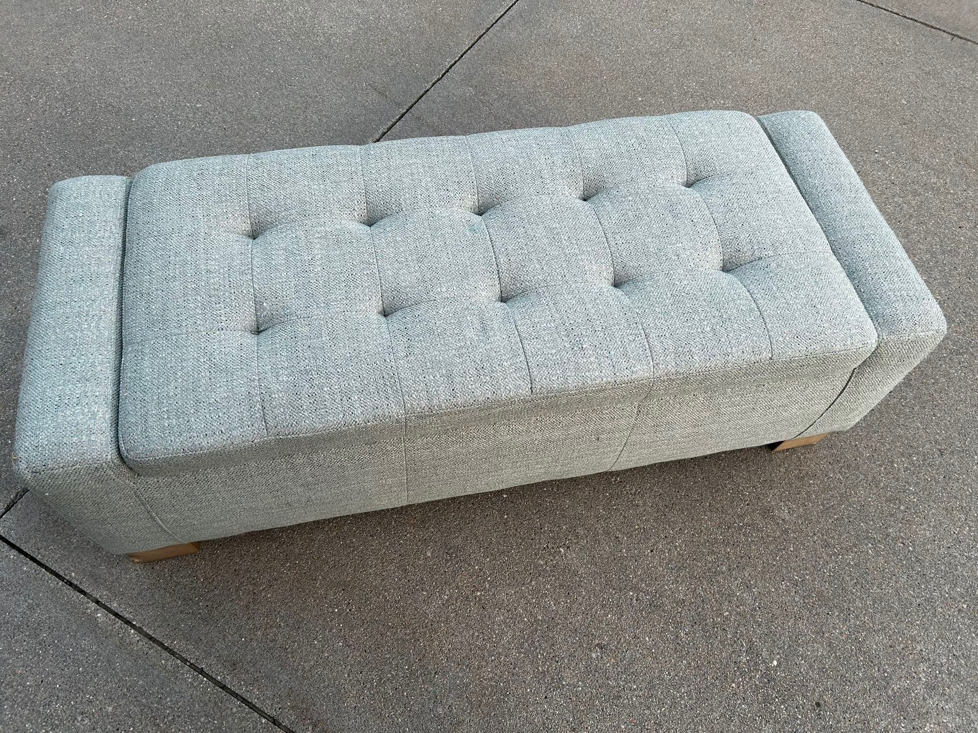 Footboard Bench
