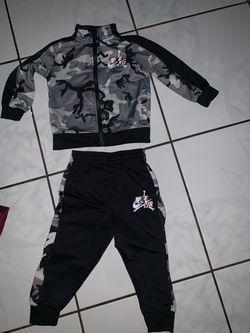Nike set for baby boy size 18 Months
