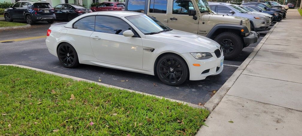 2011 BMW M3