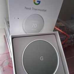 The Nest Thermostat  Brand NEW