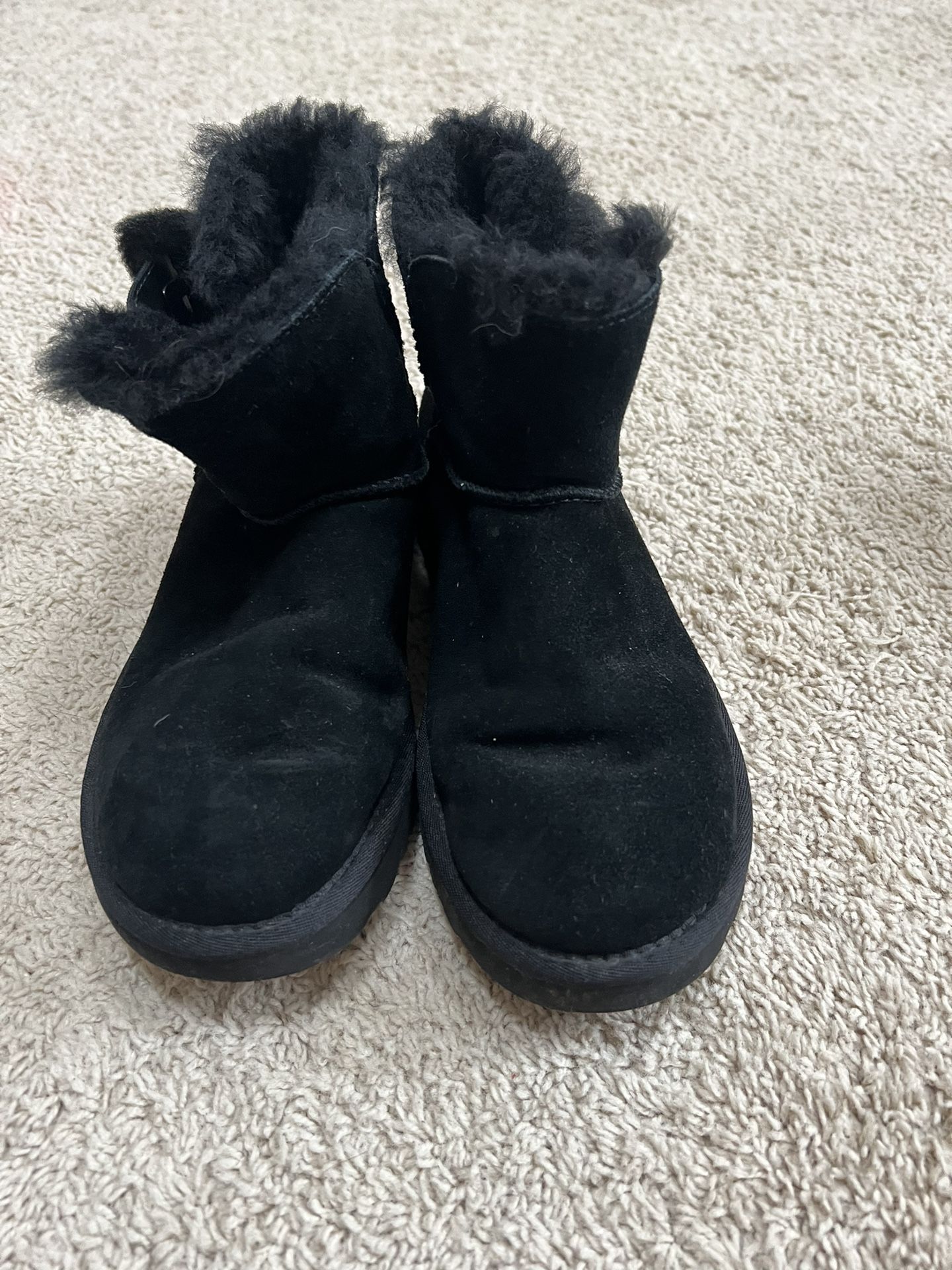 Ugg