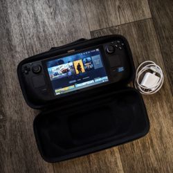 Steam Deck LCD 256GB + 512GB Micro SD Card